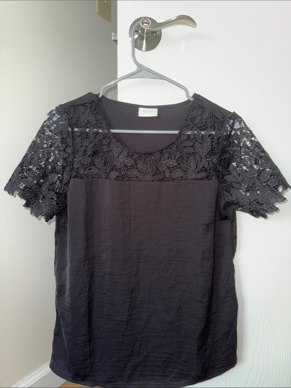 Vila Black Lace-Yoke Short Sleeve Top